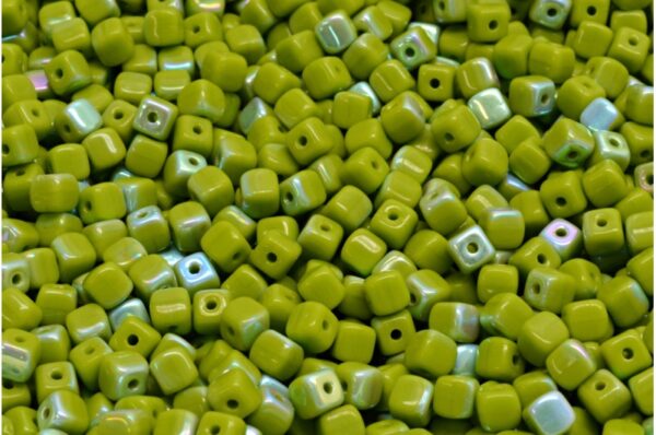 Cube Beads 4x4mm - Image 1