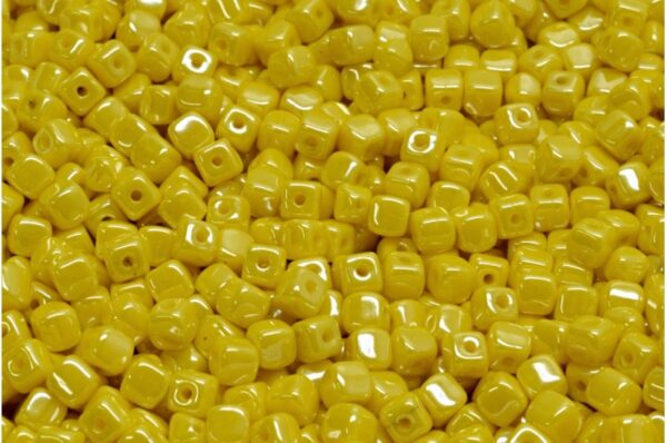 Cube Beads 4x4mm - Image 1