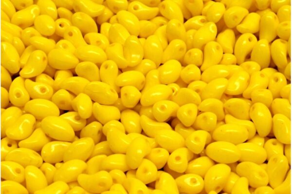 Lily Petal Beads 4x6mm - Image 1