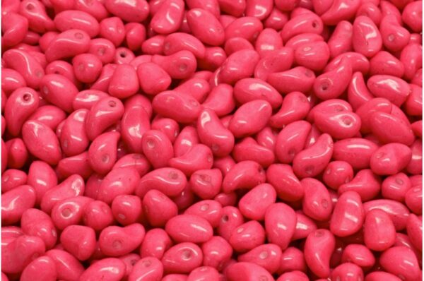 Lily Petal Beads 4x6mm - Image 1