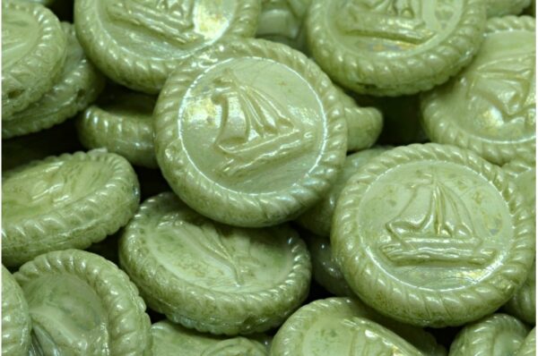 Boat Medallion 20x20mm - Image 1