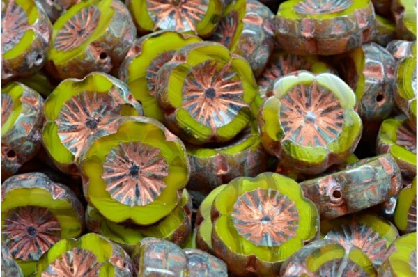 TCB Hawaiian Flower Beads 14x14mm  - Image 1